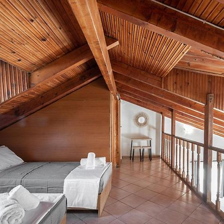 Blue Riviera Villas & Suites - Alimos 2 Афіни Екстер'єр фото