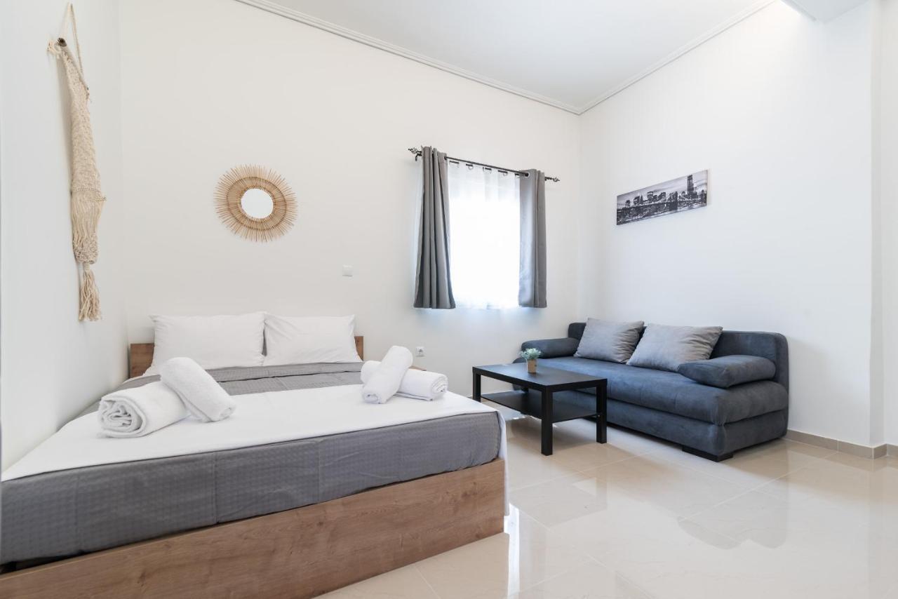 Blue Riviera Villas & Suites - Alimos 2 Афіни Екстер'єр фото